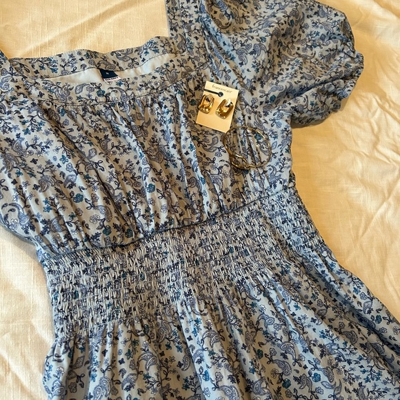 Old Navy | Blue Paisley Cottage-core Mini Dress - Picture 5 of 10